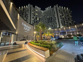 ASHRI Luxurious Apartment with Breathtaking Views in Azizi Creek Views, Fawad